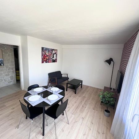 Ambiance, Convivialite Et Emplacement Orleans Exterior photo